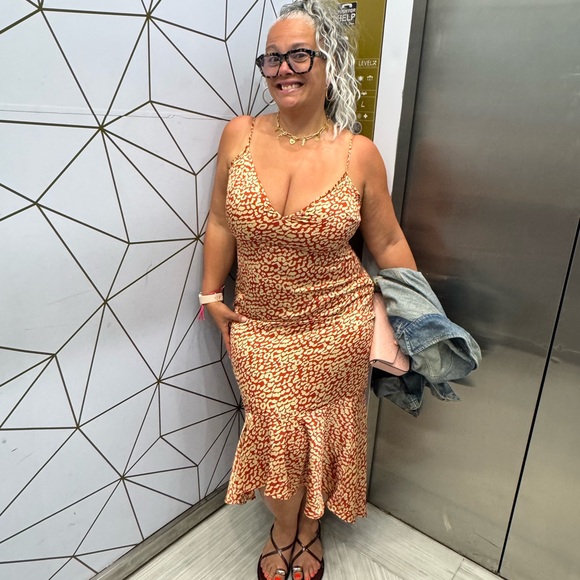 Meet your Posher, Joyce - Picture 5 of 7